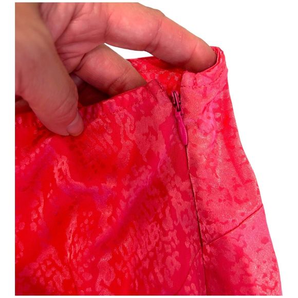 New ASOS Design Women's 6 Small Pink Asymmetrical Hem Midi A Line Skirt Snake - Picture 7 of 10